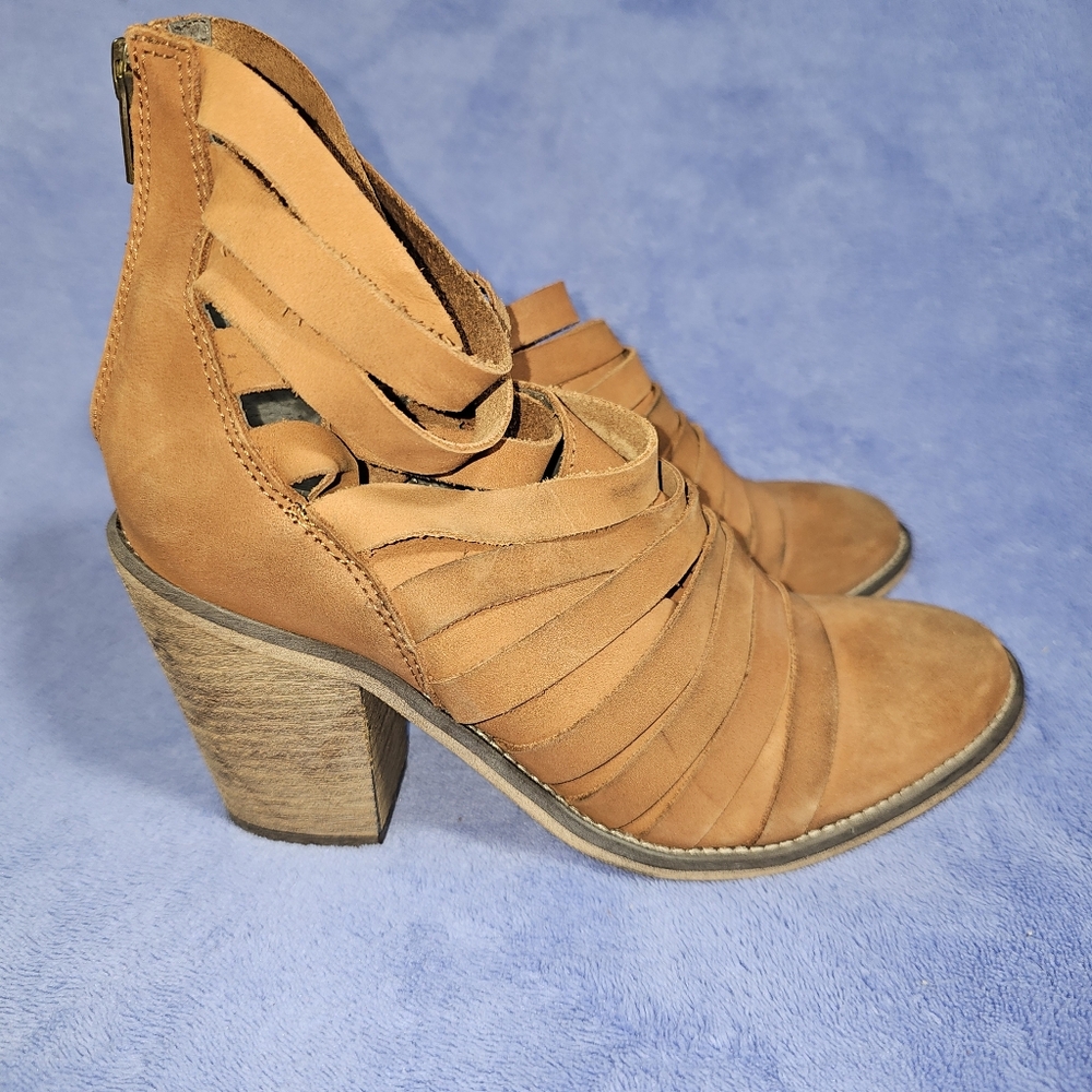 Free People Hybrid strappy cognac leather heeled ankle boots women's - Picture 7 of 16